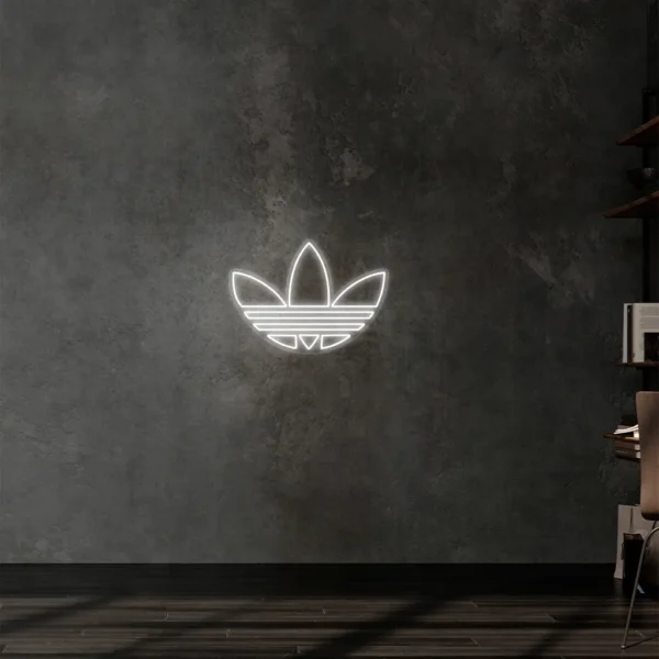 Neón Adidas